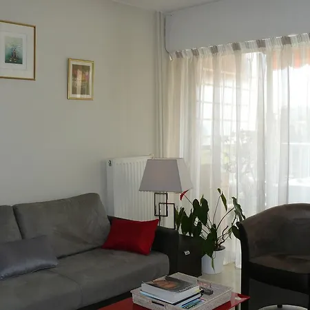 Parouquine Antibes