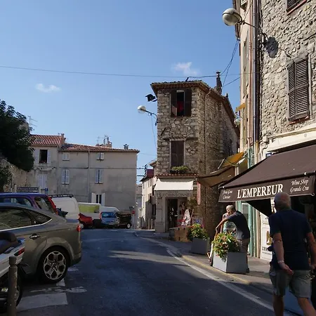 Parouquine * Antibes
